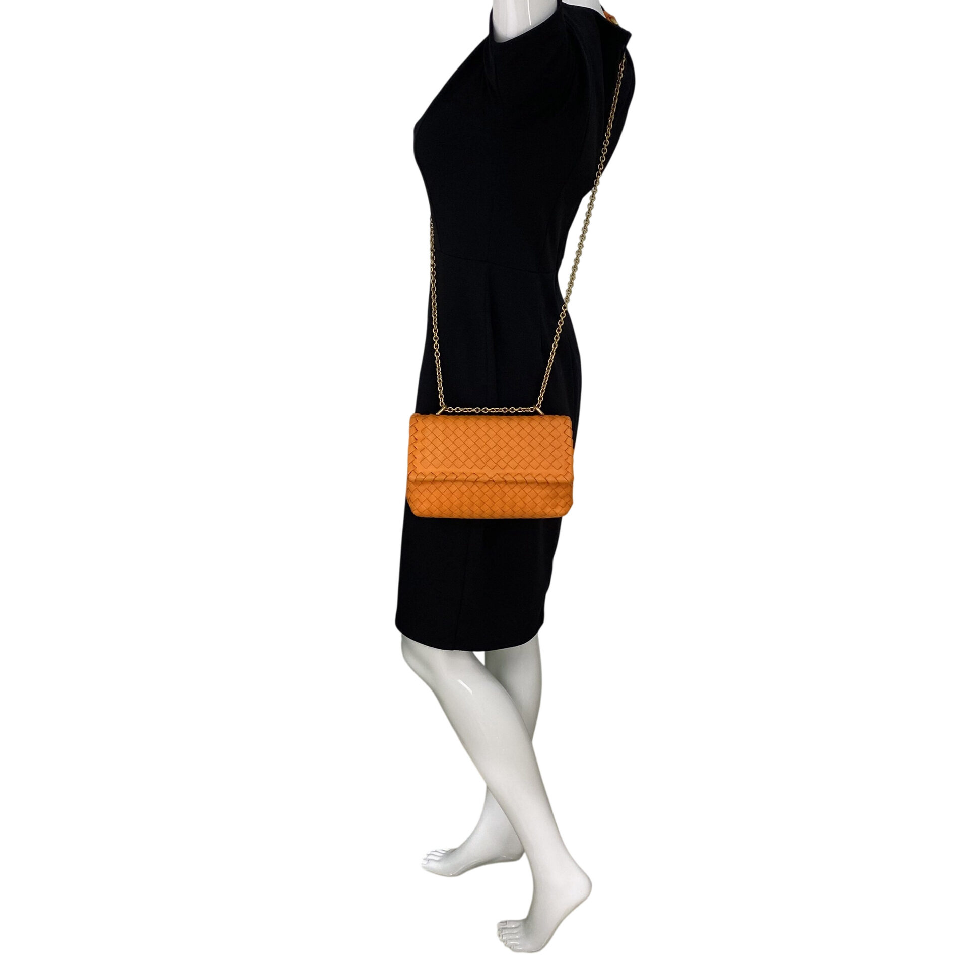 Bolsa Bottega Veneta Olímpia Intrecciato Laranja