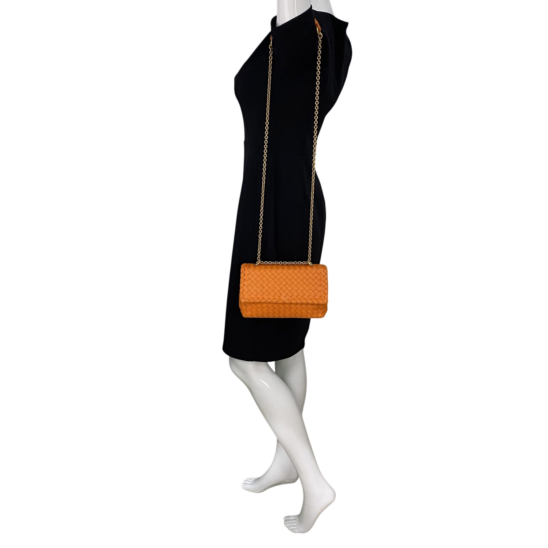 Bolsa Bottega Veneta Olímpia Intrecciato Laranja