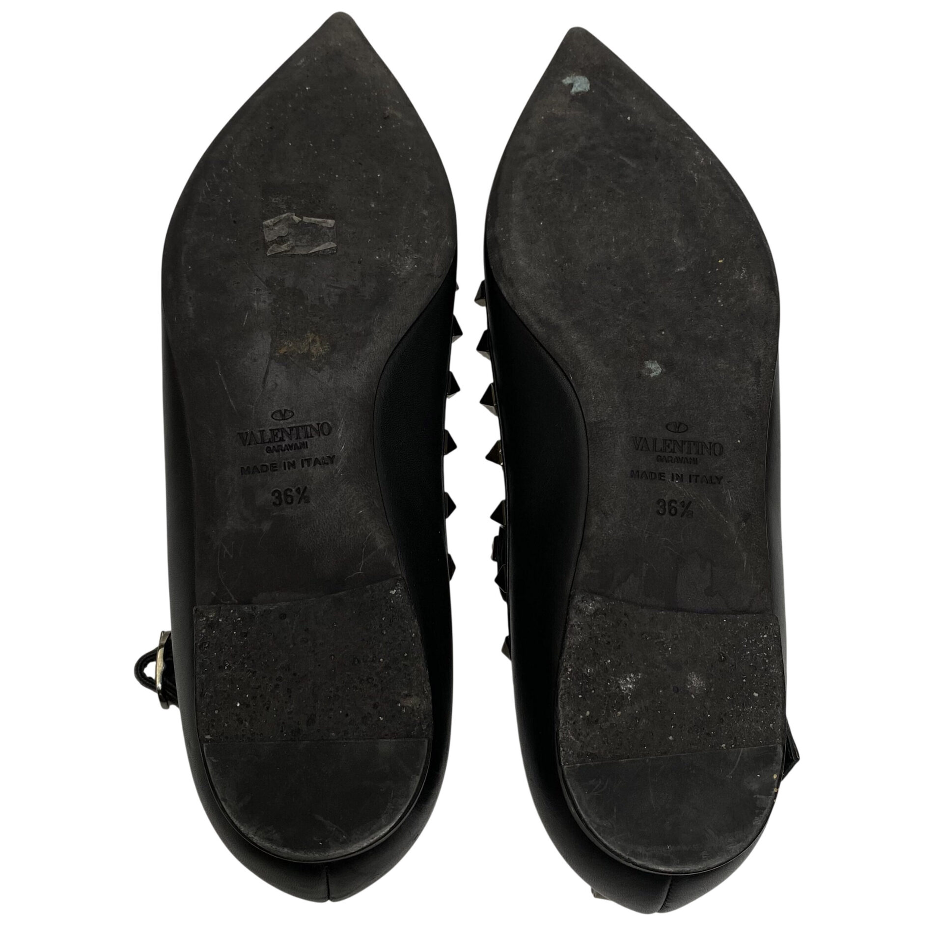 Sapatilha Valentino Garavani Rockstud Preta