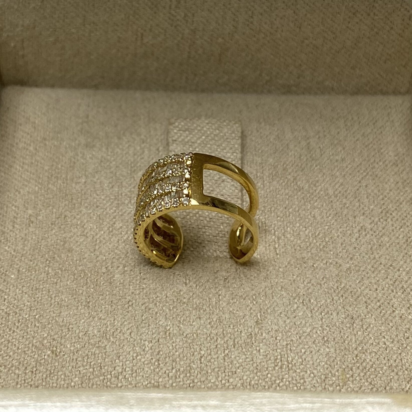 Piercing Ouro Amarelo com Diamantes