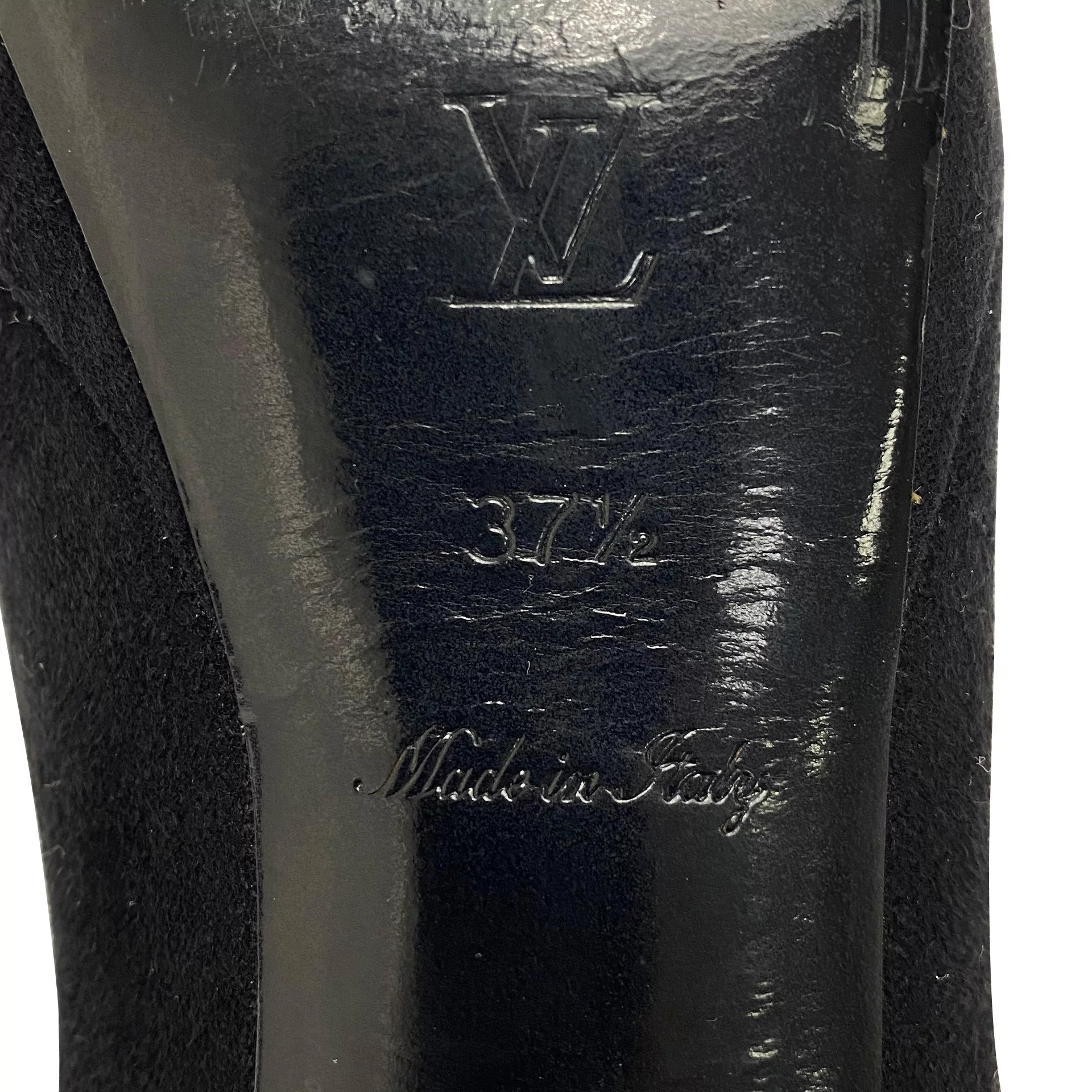 Peep Toe Louis Vuitton Camurça Preto