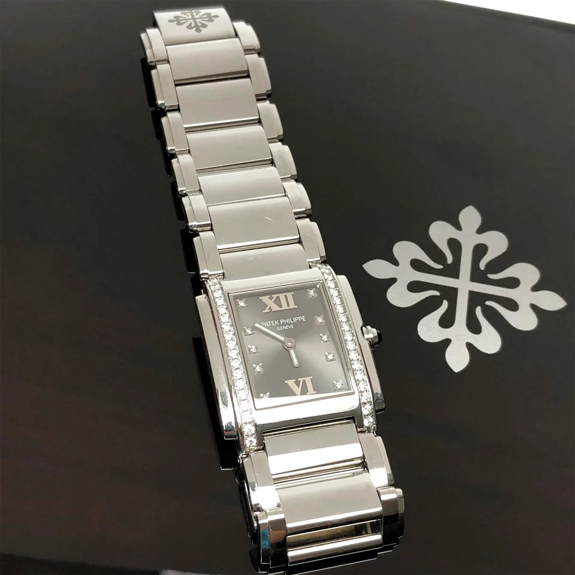 Relógio Patek Philippe - Twenty - 4 4910 / 10A