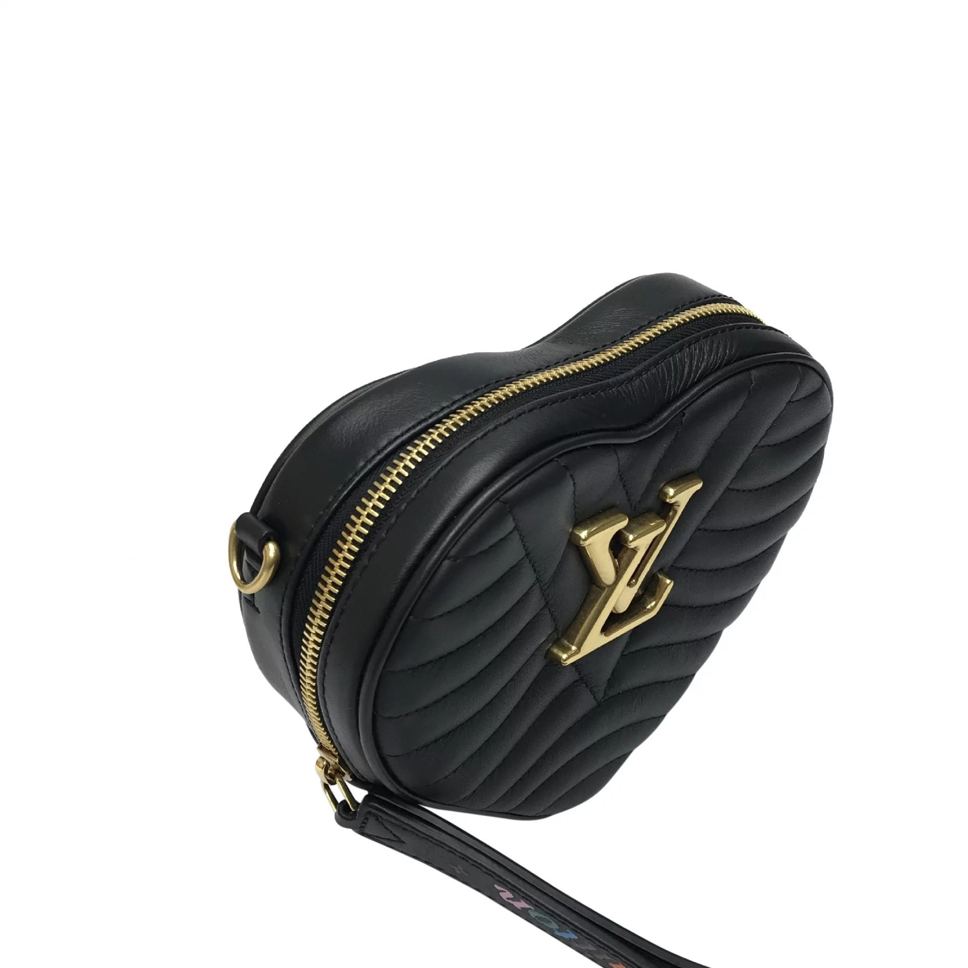 Bolsa Louis Vuitton New Wave Heart Preta