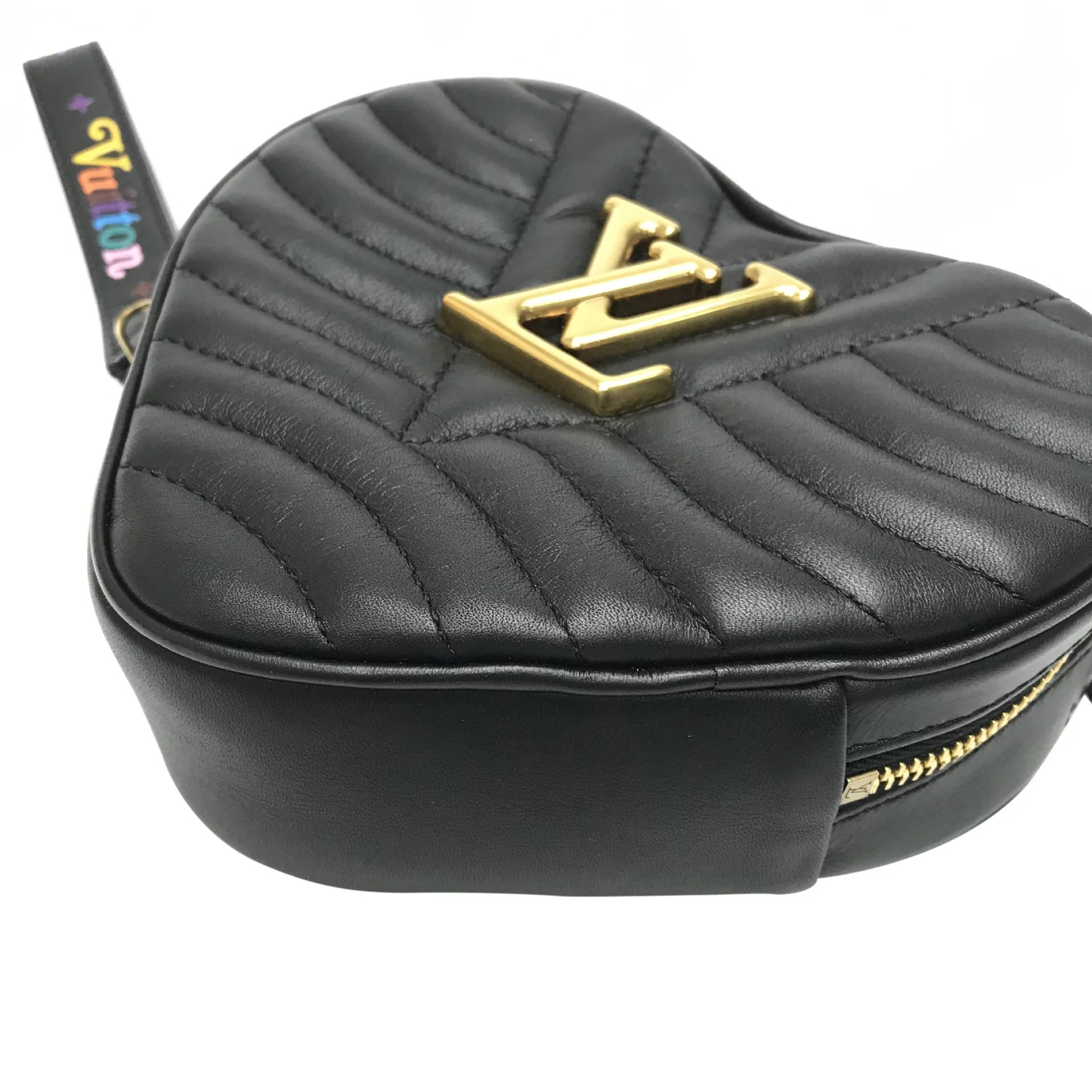 Bolsa Louis Vuitton New Wave Heart Preta