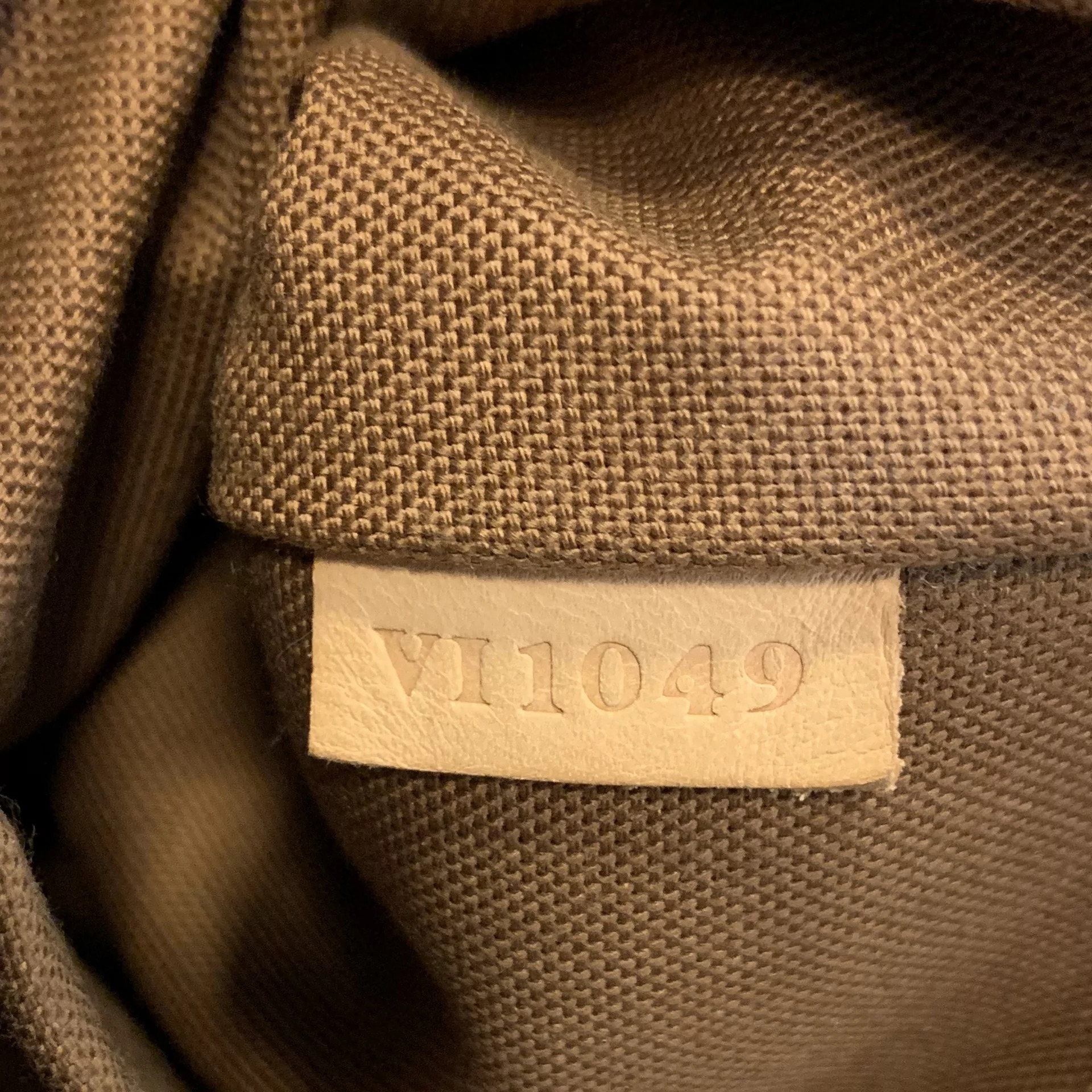Bolsa Louis Vuitton Odeon Monogram