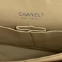 Bolsa Chanel Classic Flap Média Bege