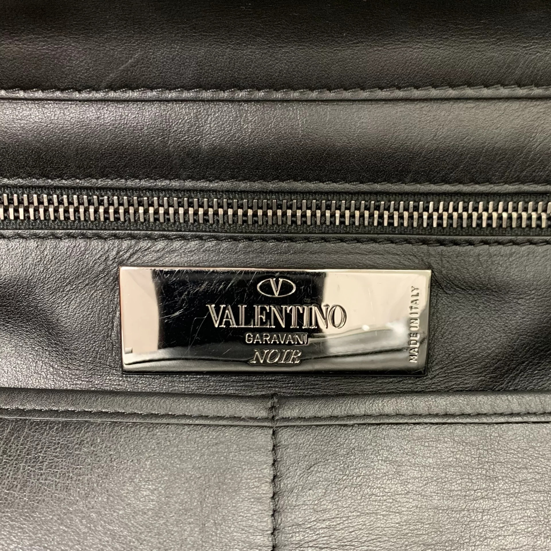 Bolsa Valentino Rockstud Preta