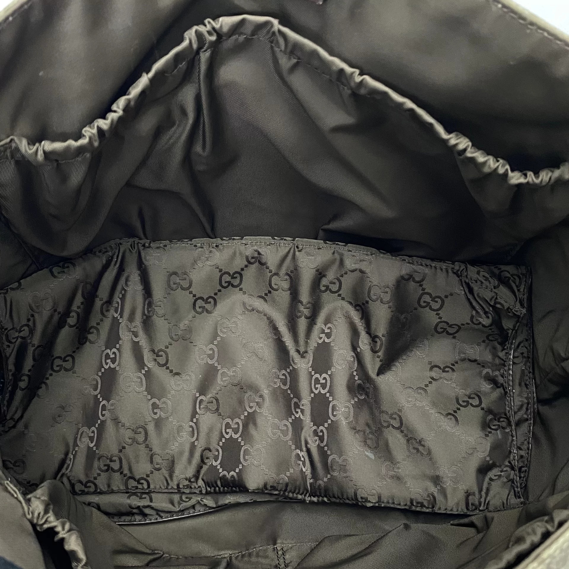 Bolsa Maternidade Gucci GG Plus Diaper Bag Guccissima