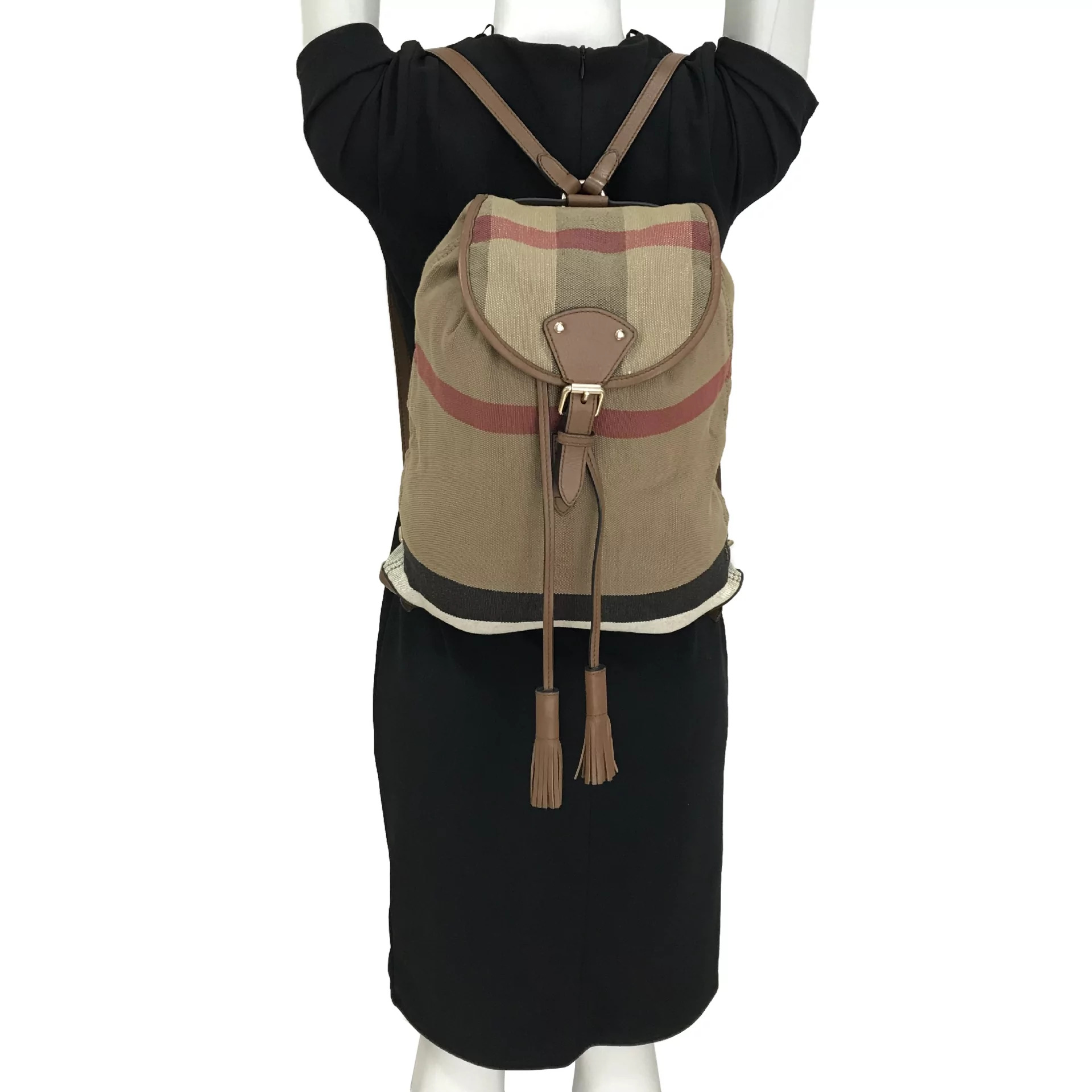 Mochila Burberry Tecido Xadrez 