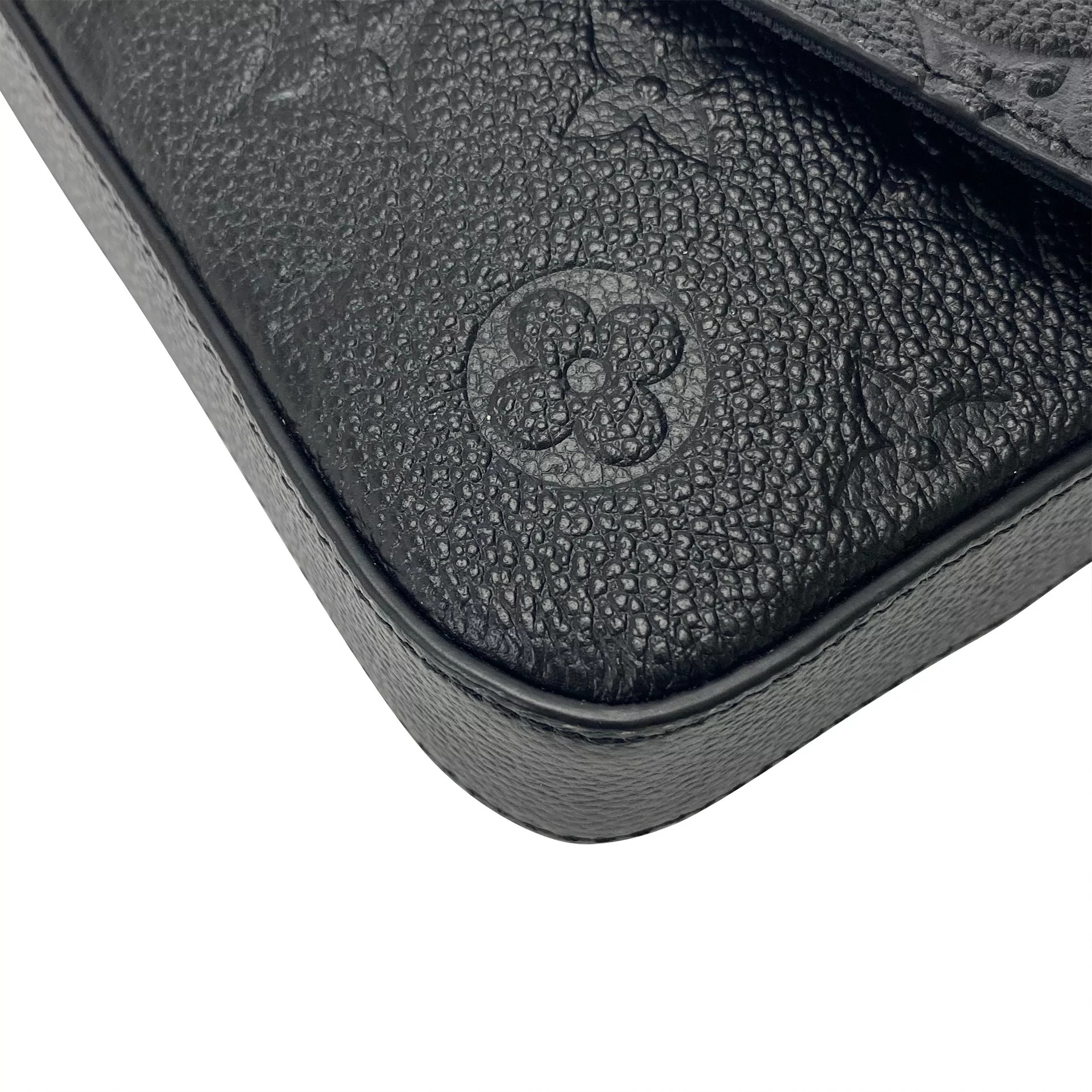 Bolsa Pochette Louis Vuitton Félice Preta