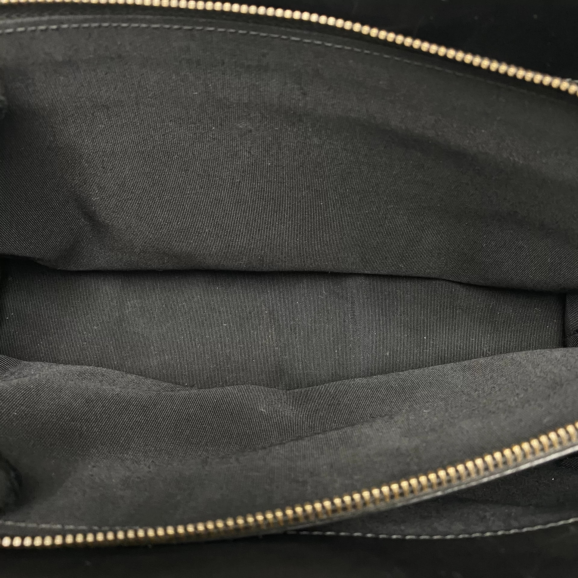 Bolsa Chanel Boy Tote Preta