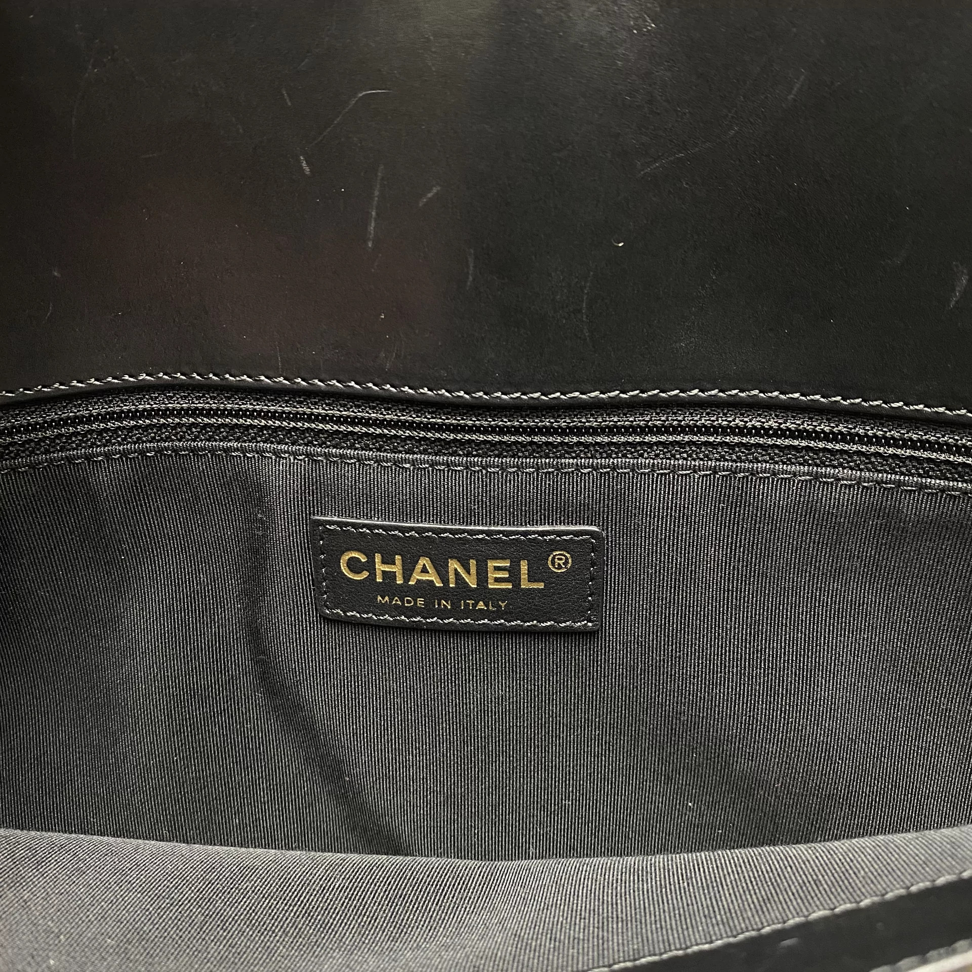 Bolsa Chanel Boy Tote Preta