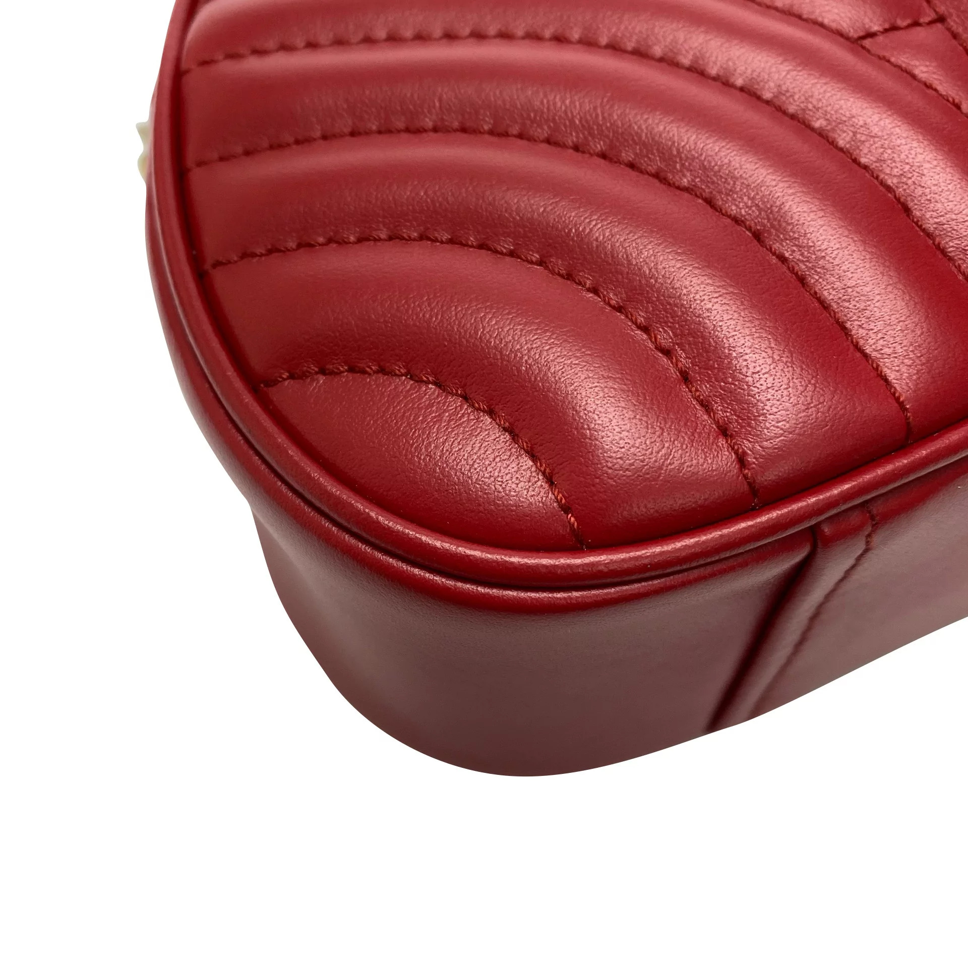 Bolsa Prada Matelassê Vermelha