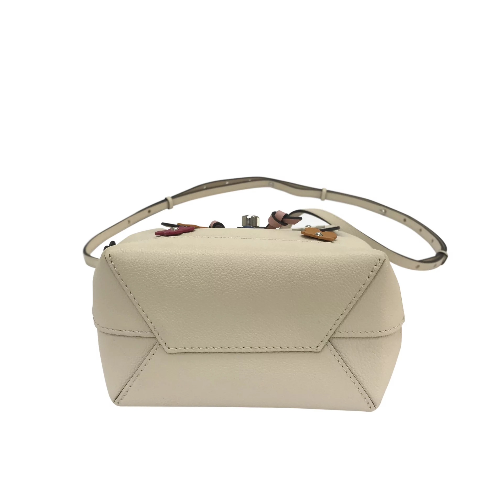 Mochila Louis Vuitton LockMe Mini