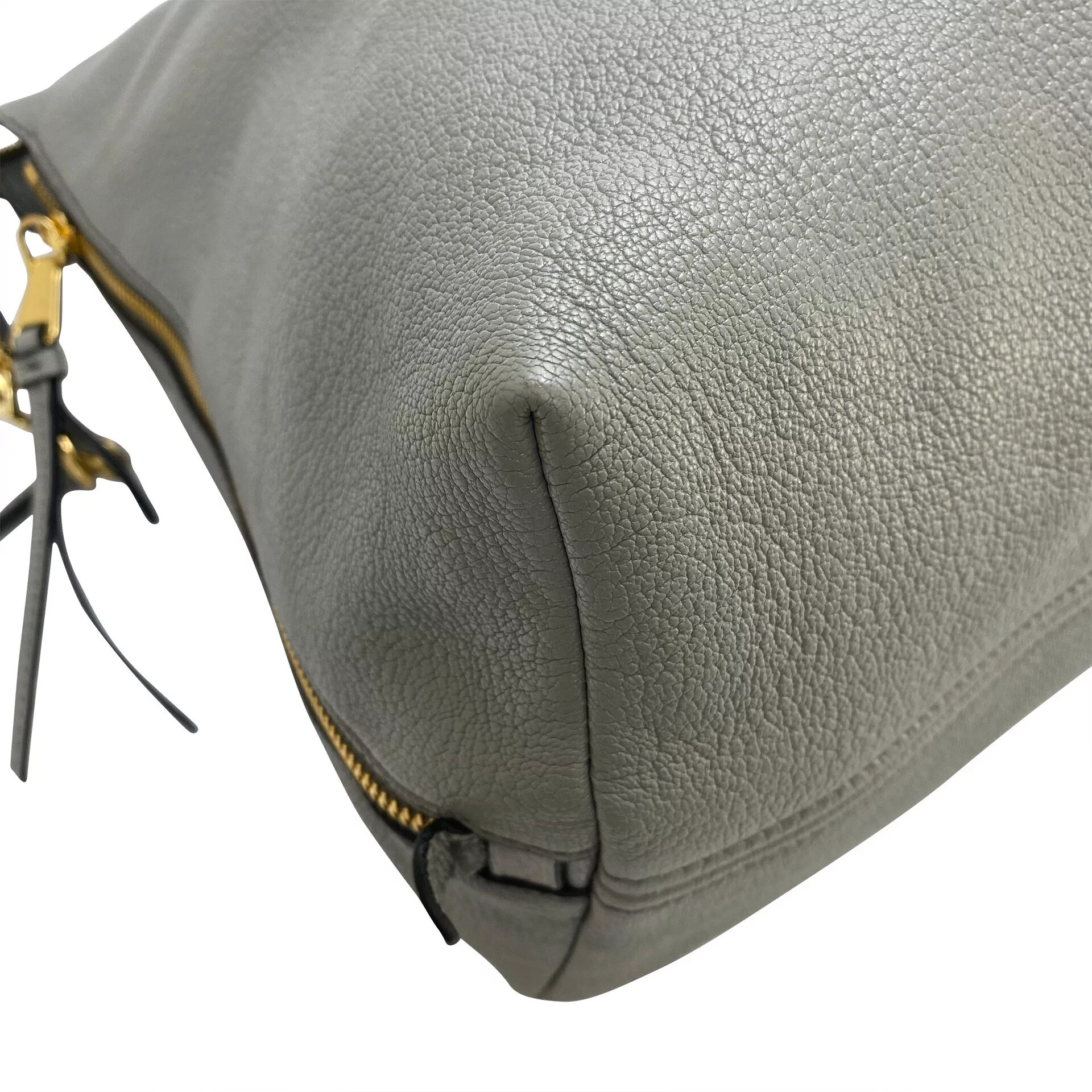 Bolsa Miu Miu Couro Cinza