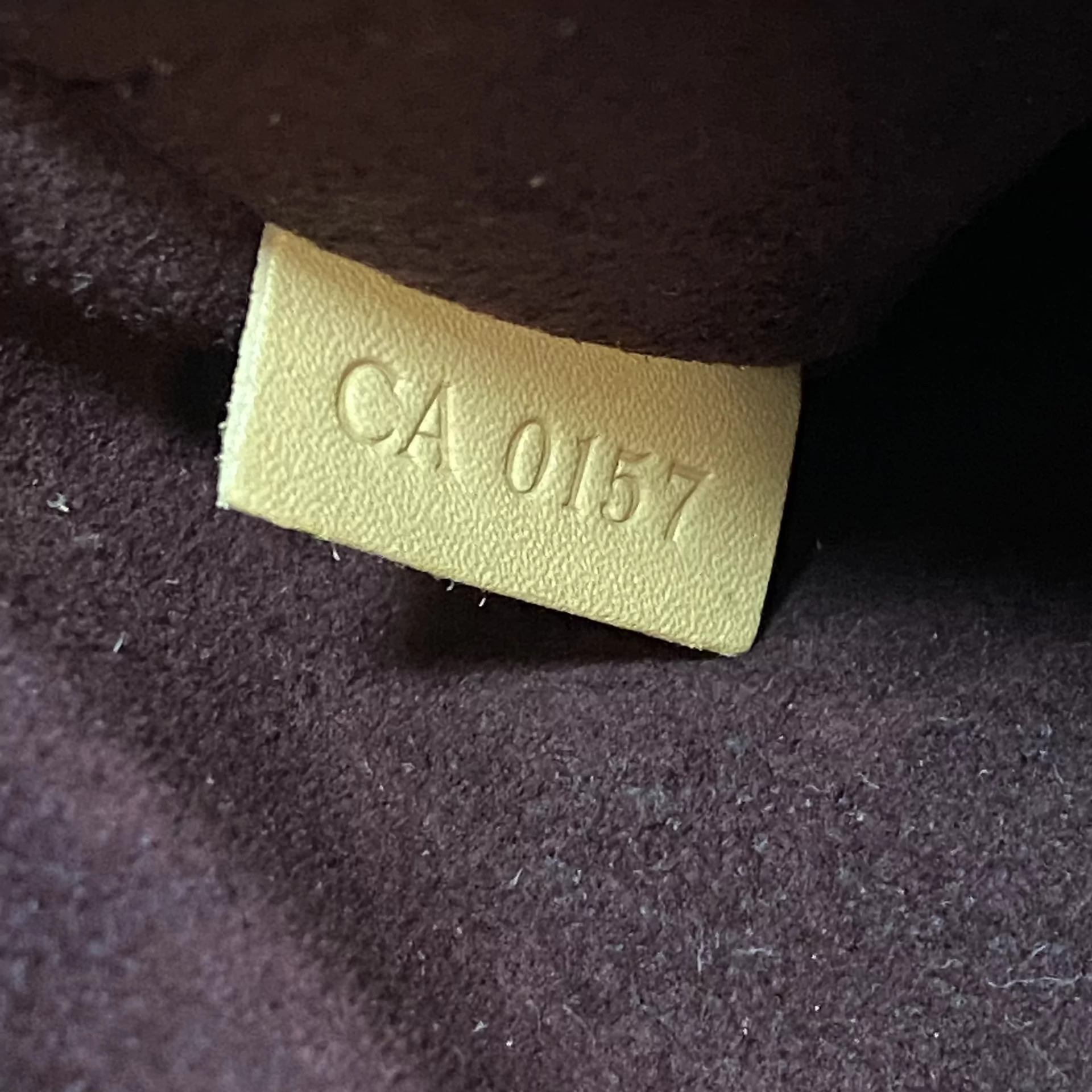 Bolsa Louis Vuitton Montaigne BB