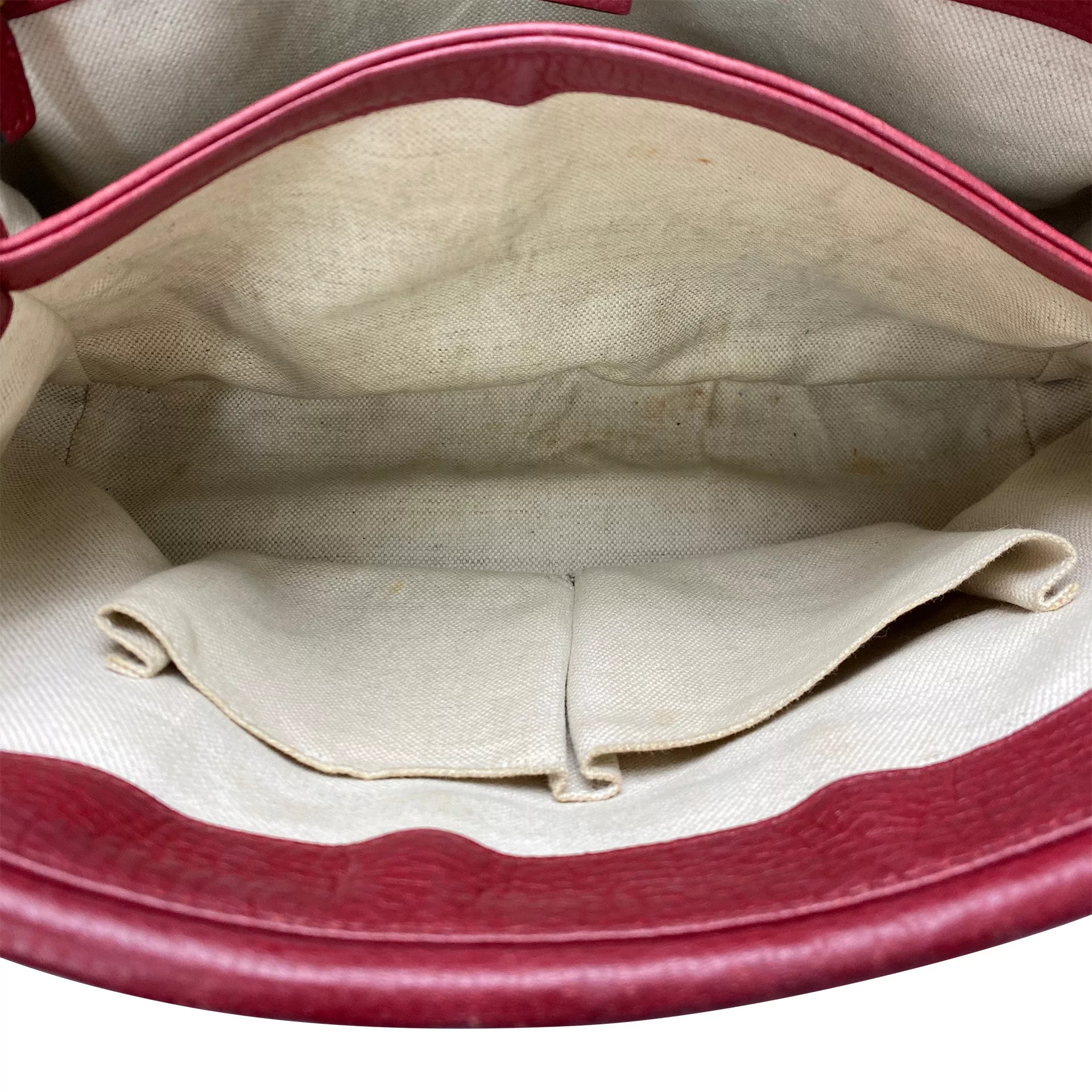 Bolsa Gucci GG Marmont Shoulder Vermelha