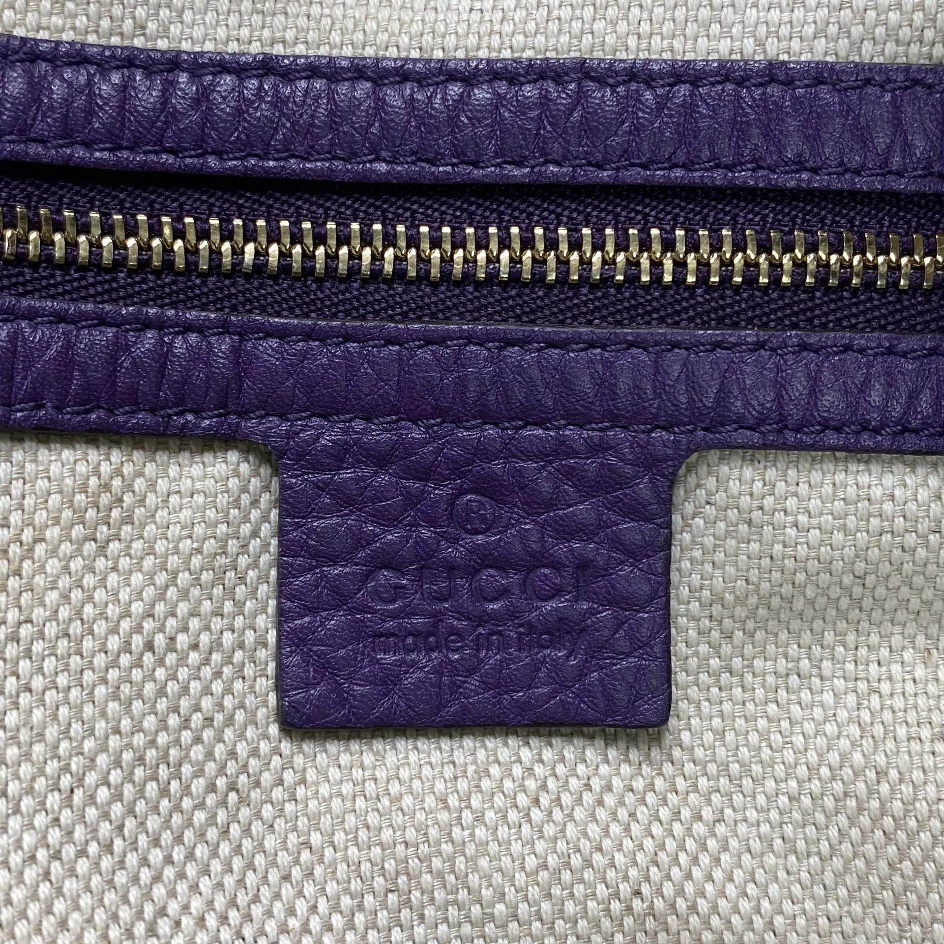 Bolsa Gucci Soho Roxa