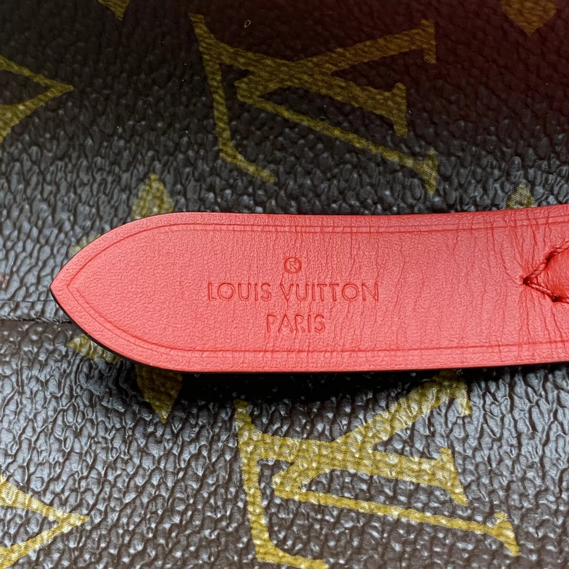 Bolsa Louis Vuitton NéoNoé
