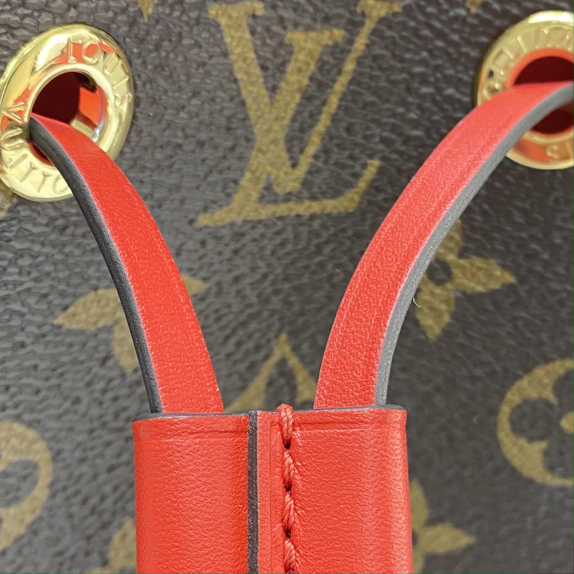 Bolsa Louis Vuitton NéoNoé