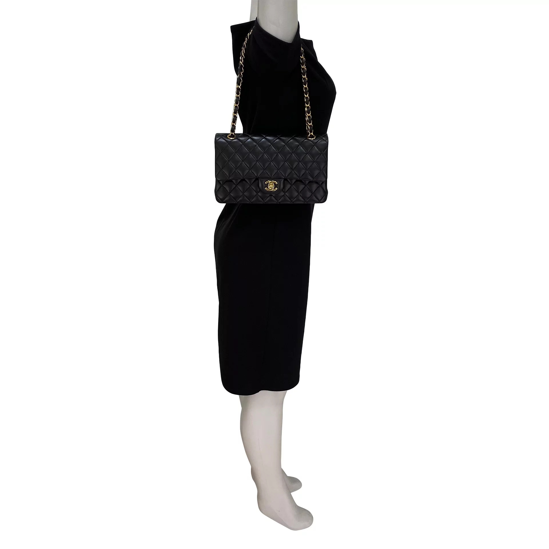 Bolsa Chanel Classic Double Flap Medium Preta