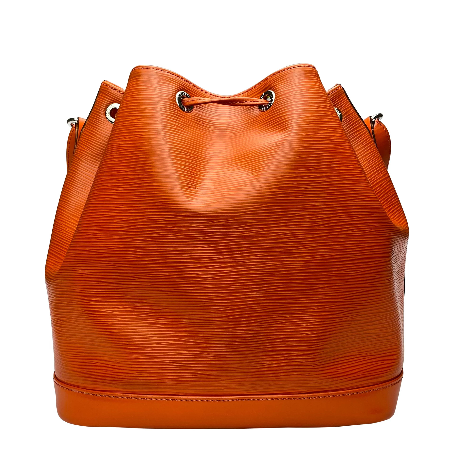 Bolsa Louis Vuitton Noé Couro Laranja
