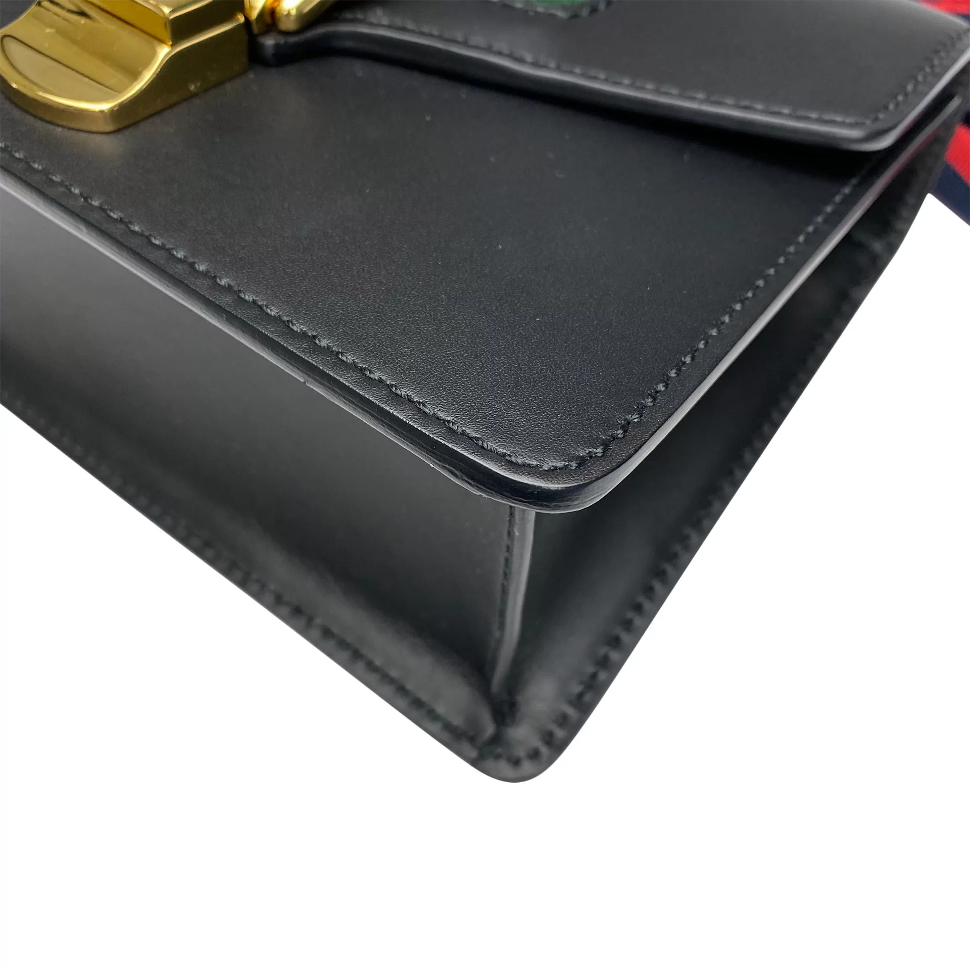 Bolsa Gucci Sylvie Mini Preta