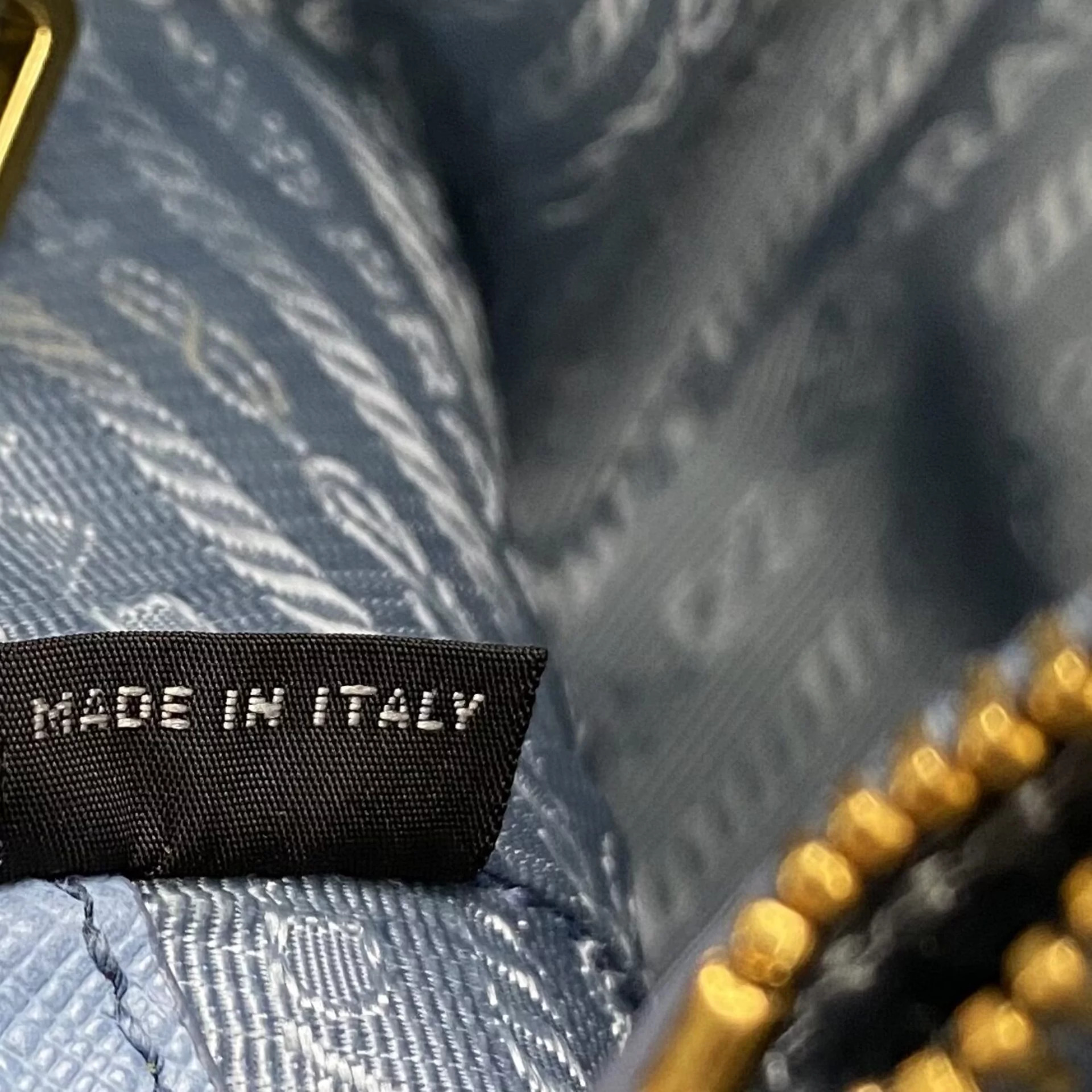 Bolsa Prada Saffiano Lux Couro Azul