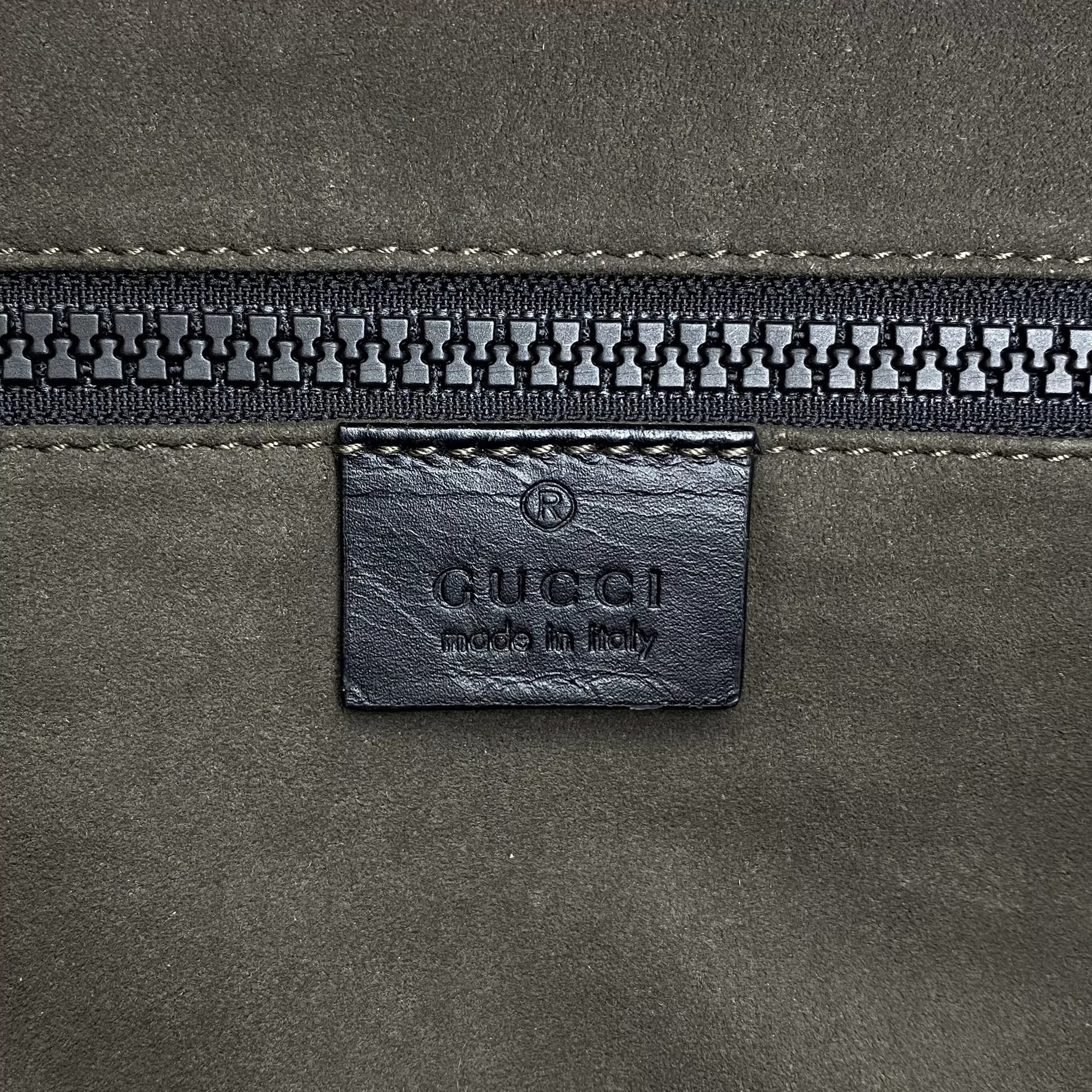 Pochete Gucci GG Supreme