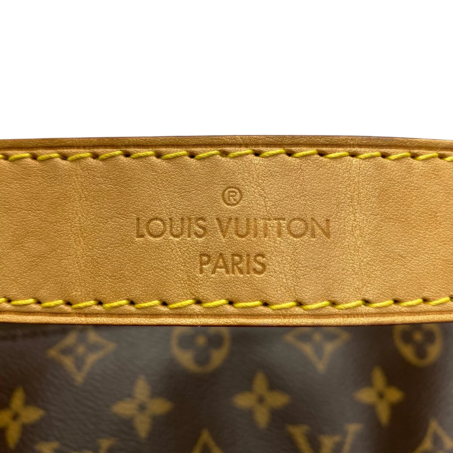 Bolsa Louis Vuitton Berri MM Monogram