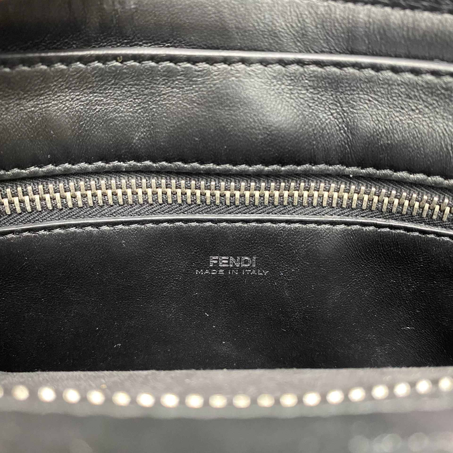Bolsa Fendi DotCom Preta
