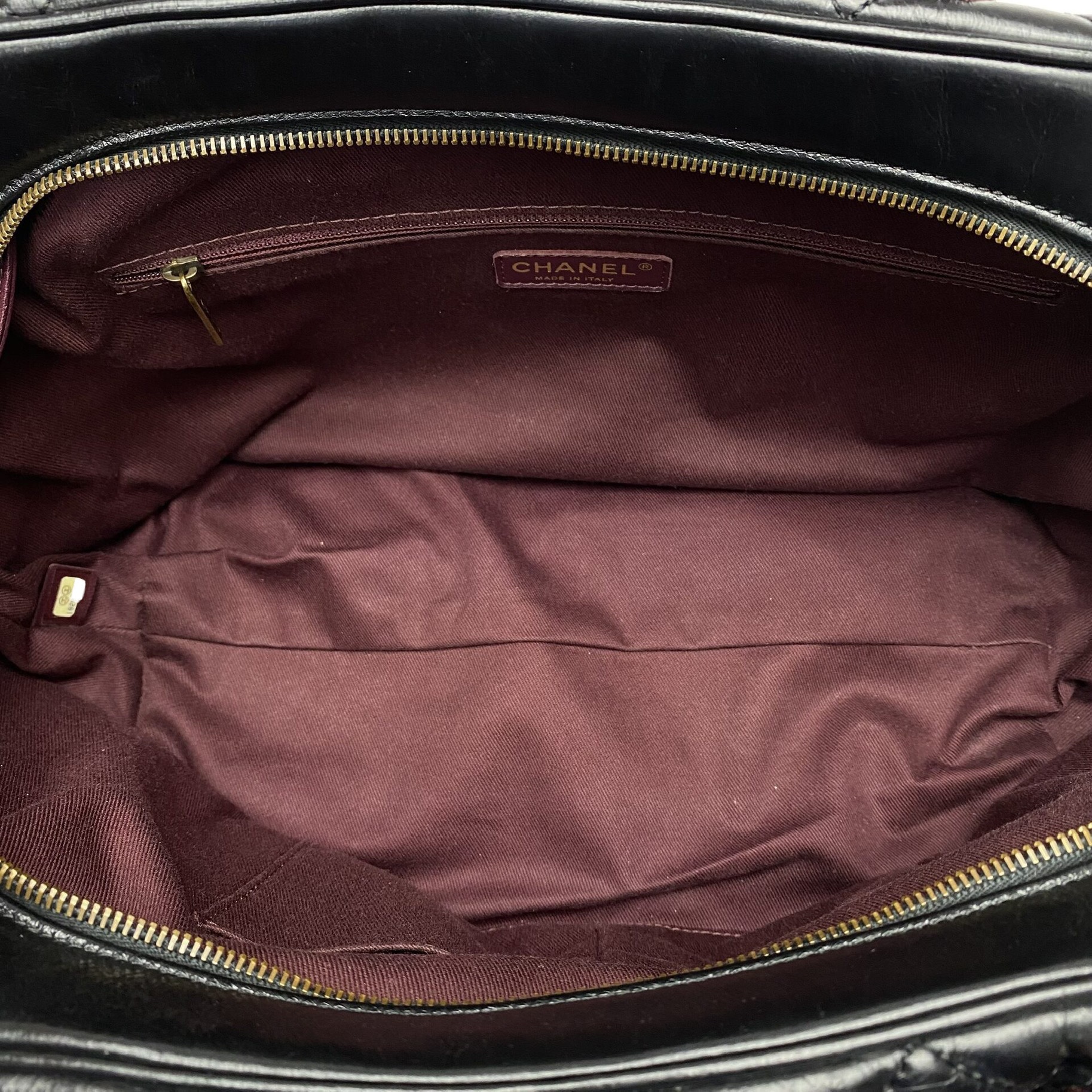 Bolsa Chanel Castle Rock Bowling Preto