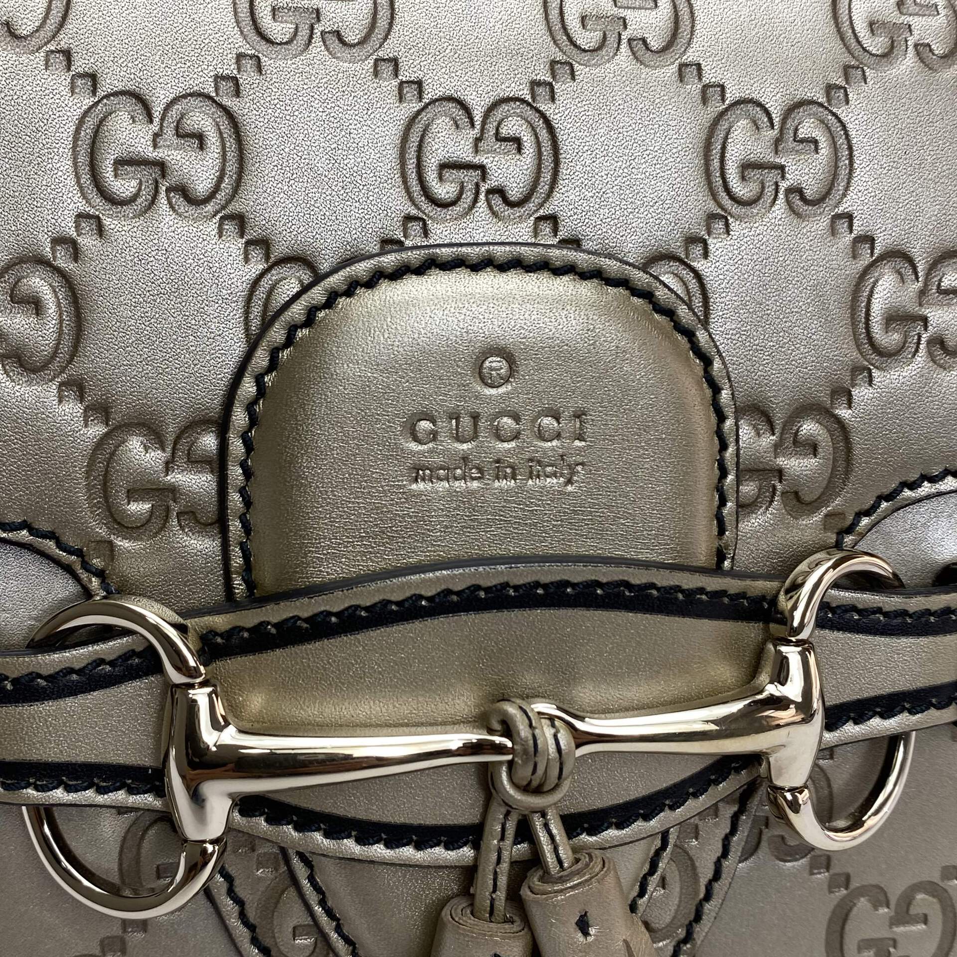 Bolsa Gucci Emily Metalizada