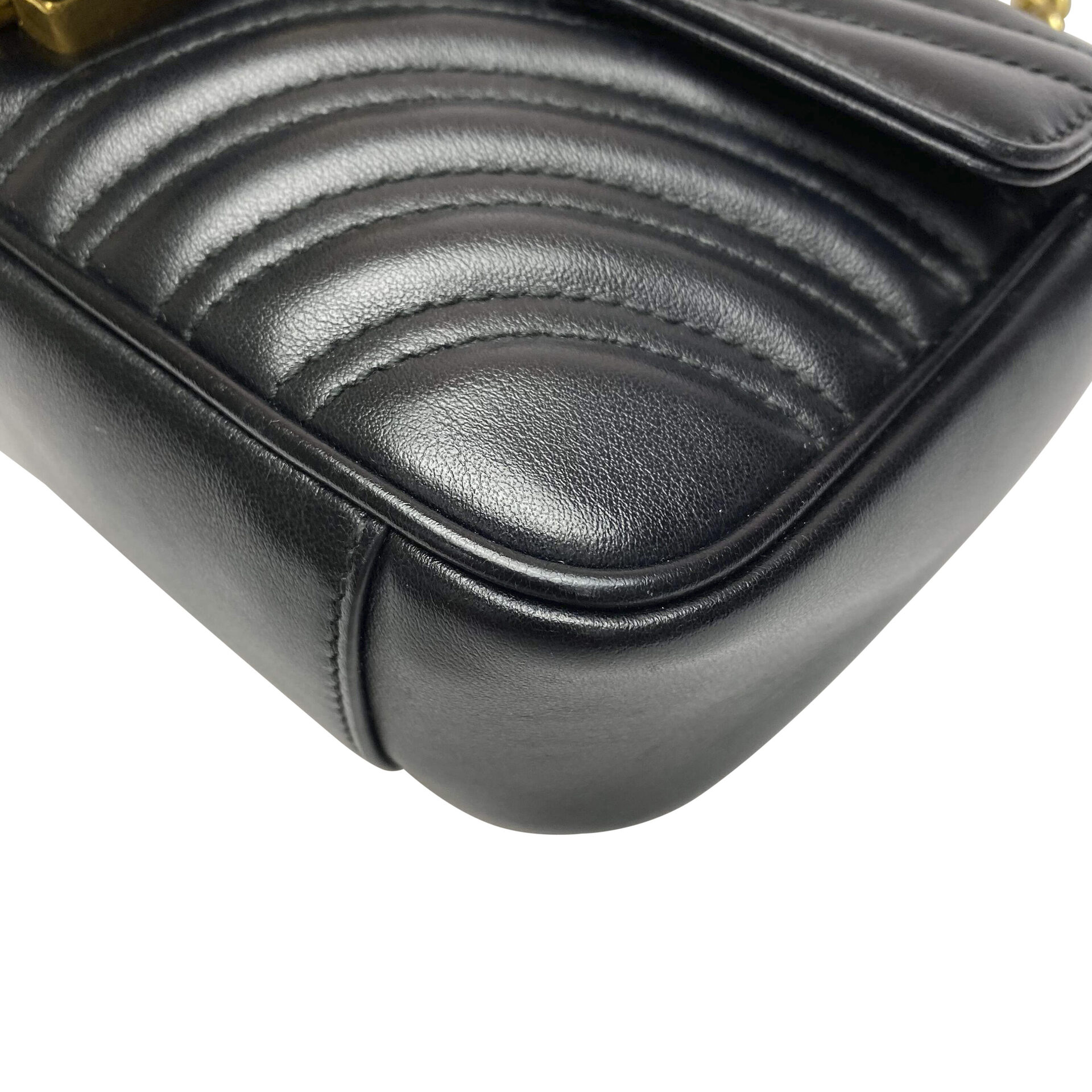 Bolsa Gucci GG Marmont Mini