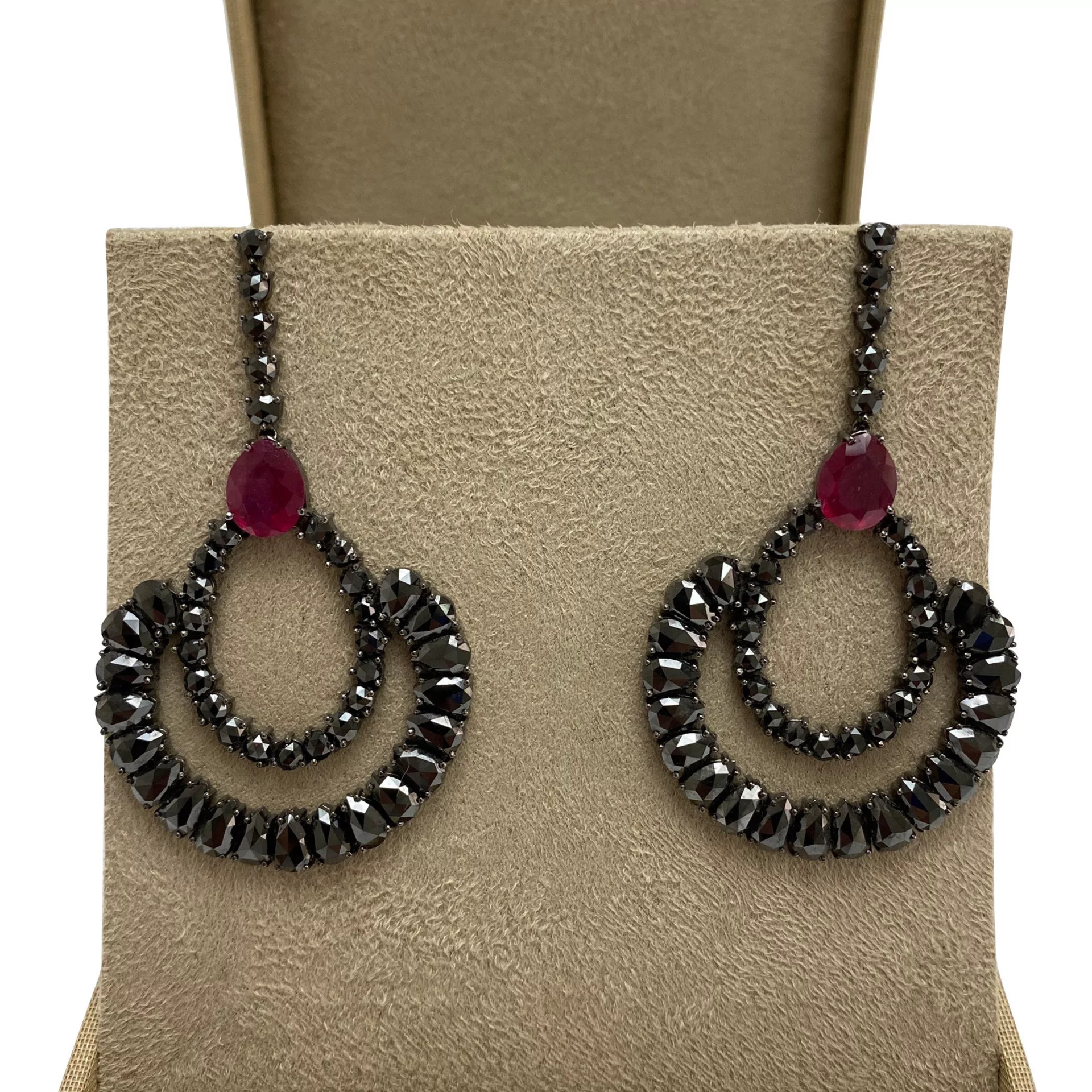 Par de Brincos Carla Amorim - Humaita