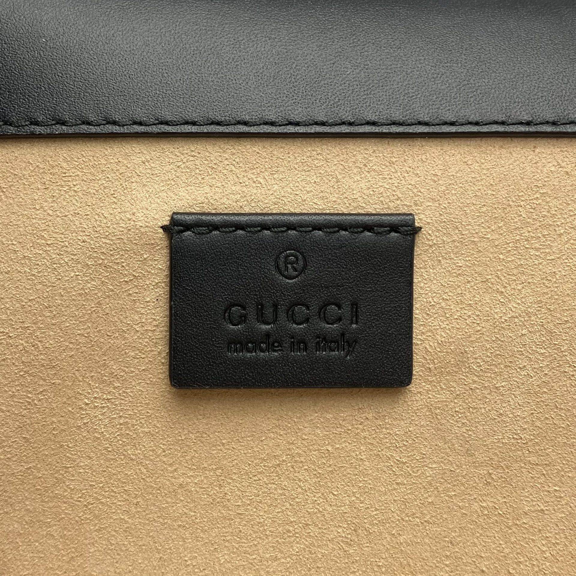 Bolsa Gucci GG Dionysus Velvet