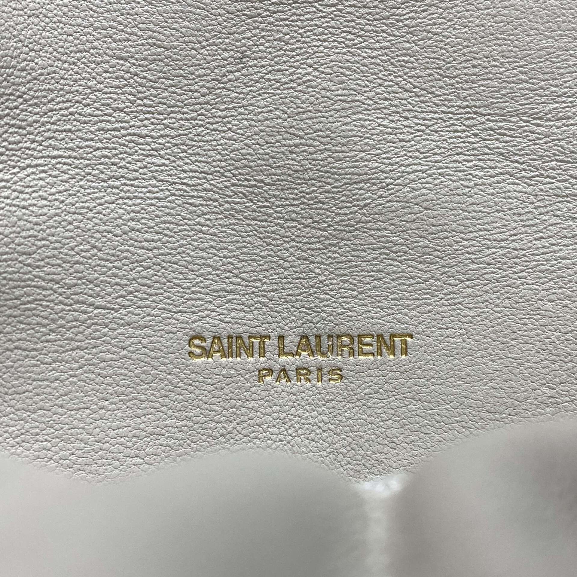 Bolsa Yves Saint Laurent LouLou Puffer
