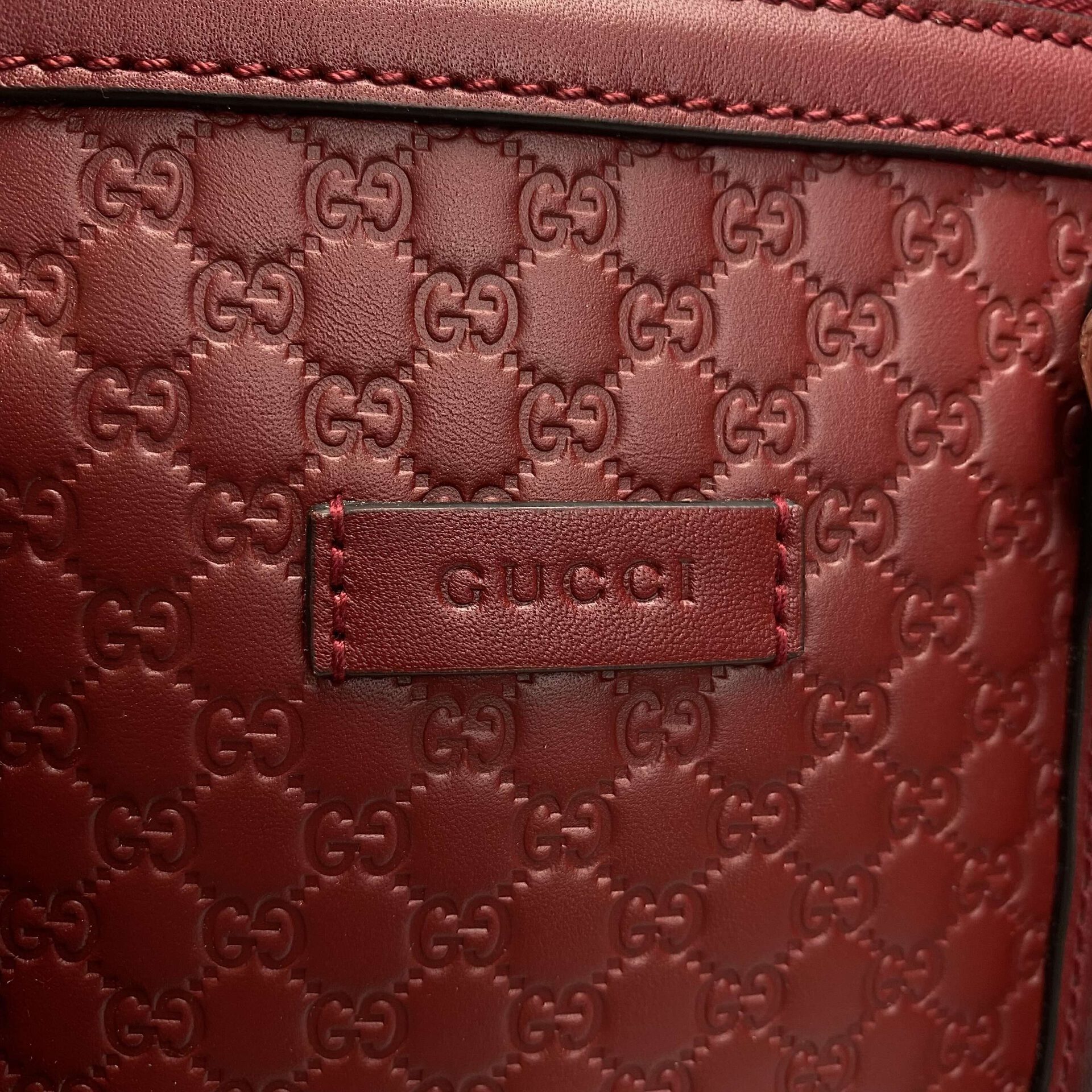 Bolsa Gucci Microguccissima Vermelha