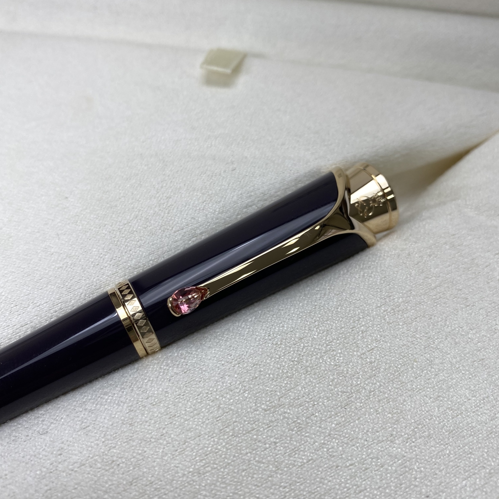 Caneta Montblanc Edição Especial Grace Kelly