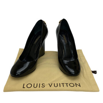 Sapato Louis Vuitton Verniz Preto