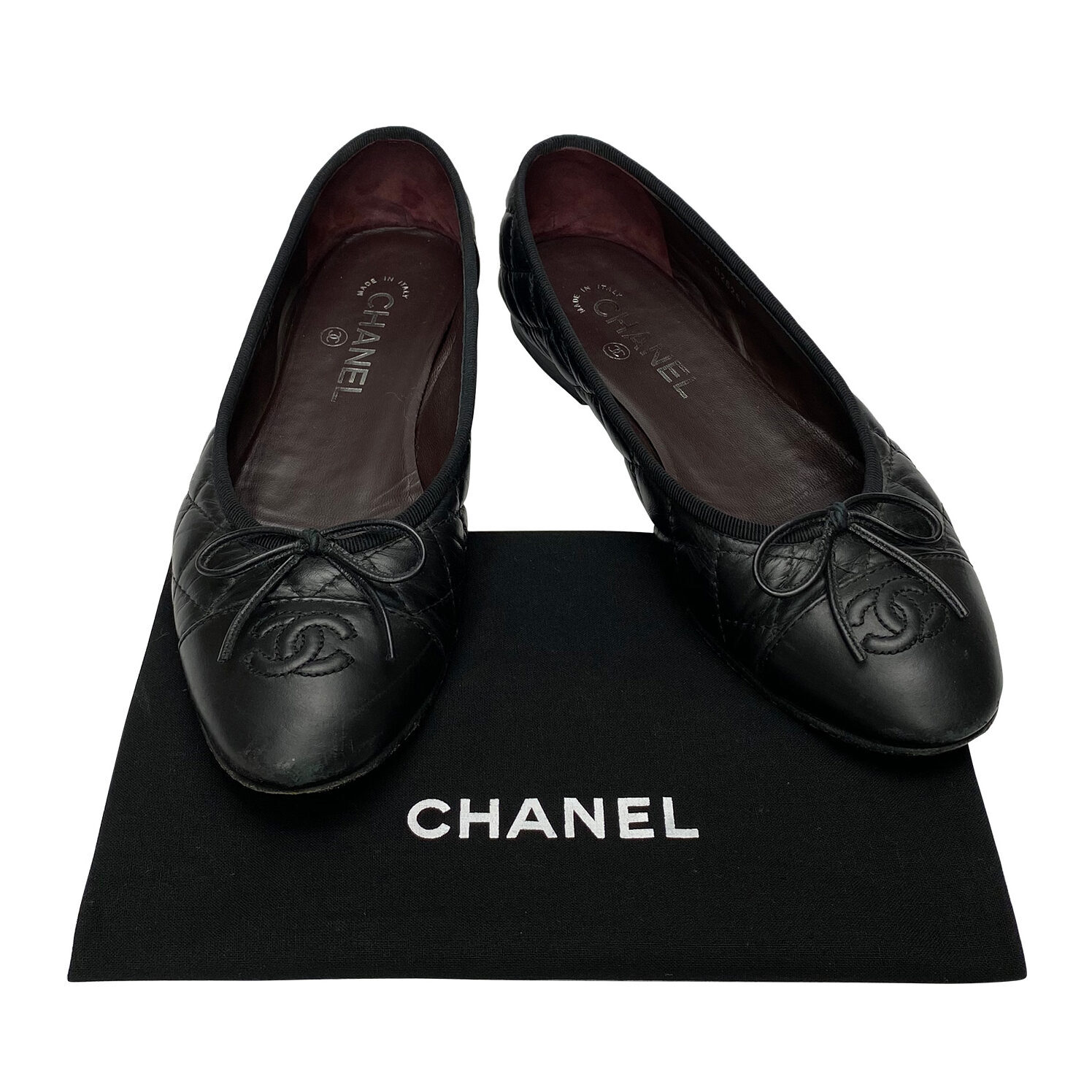 Sapatilha Chanel Matelassê Preta