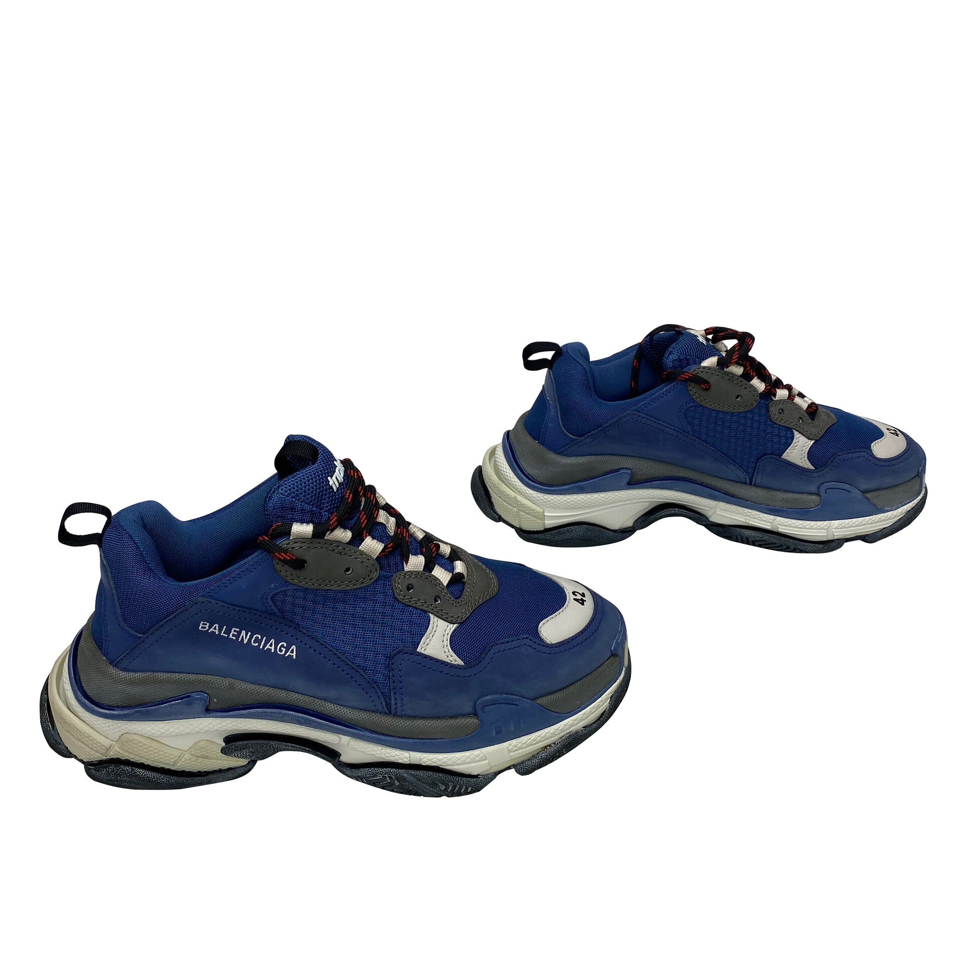 Tênis Balenciaga Triple S