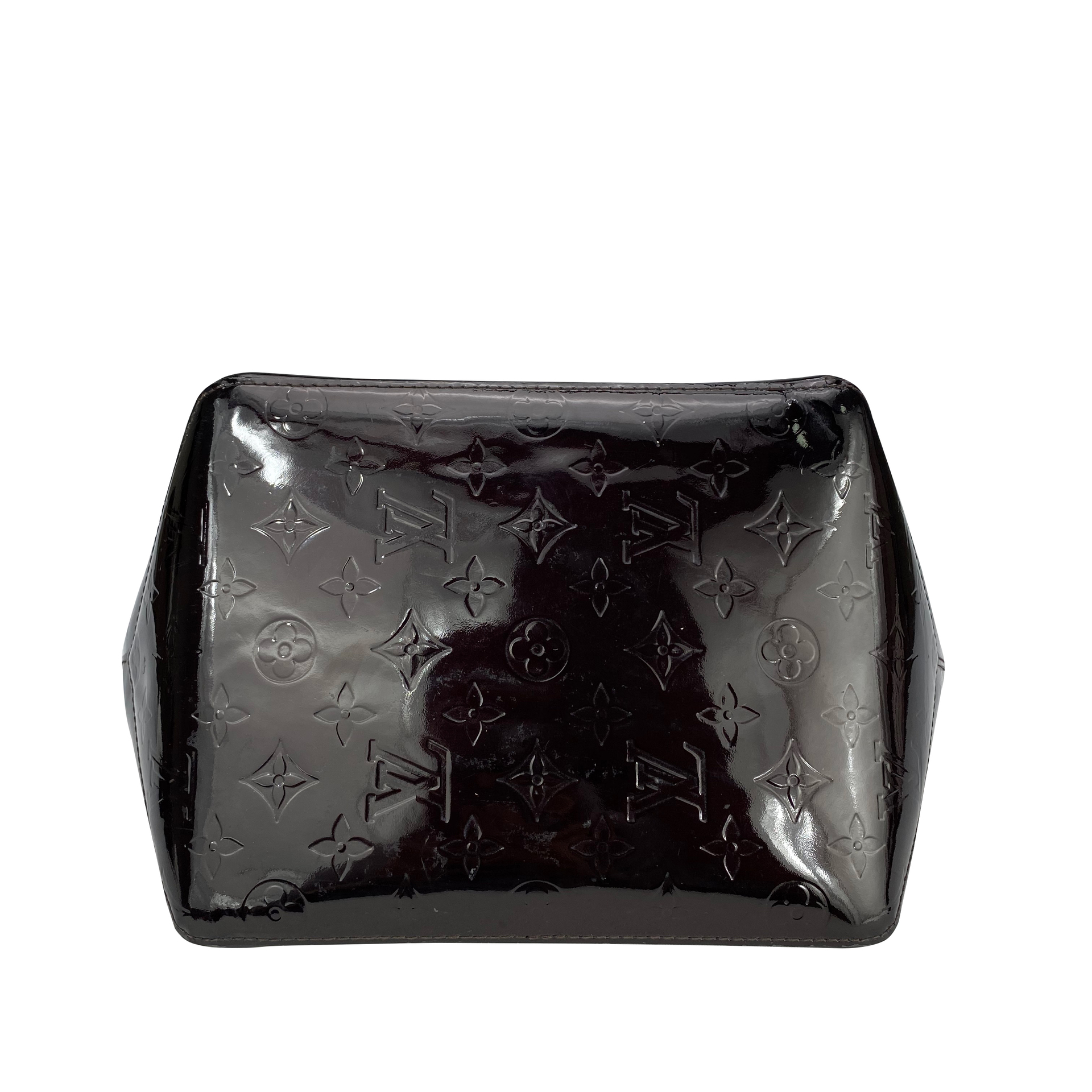 Bolsa Louis Vuitton Bellevue Verniz Vinho