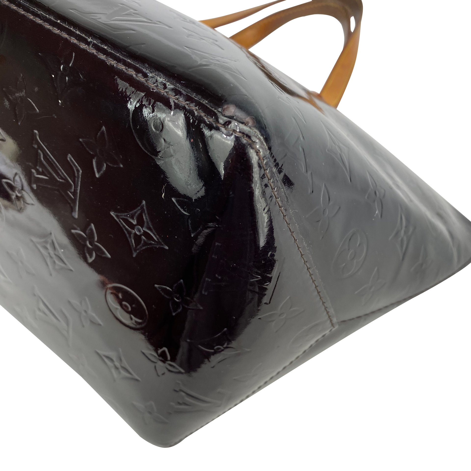 Bolsa Louis Vuitton Bellevue Verniz Vinho