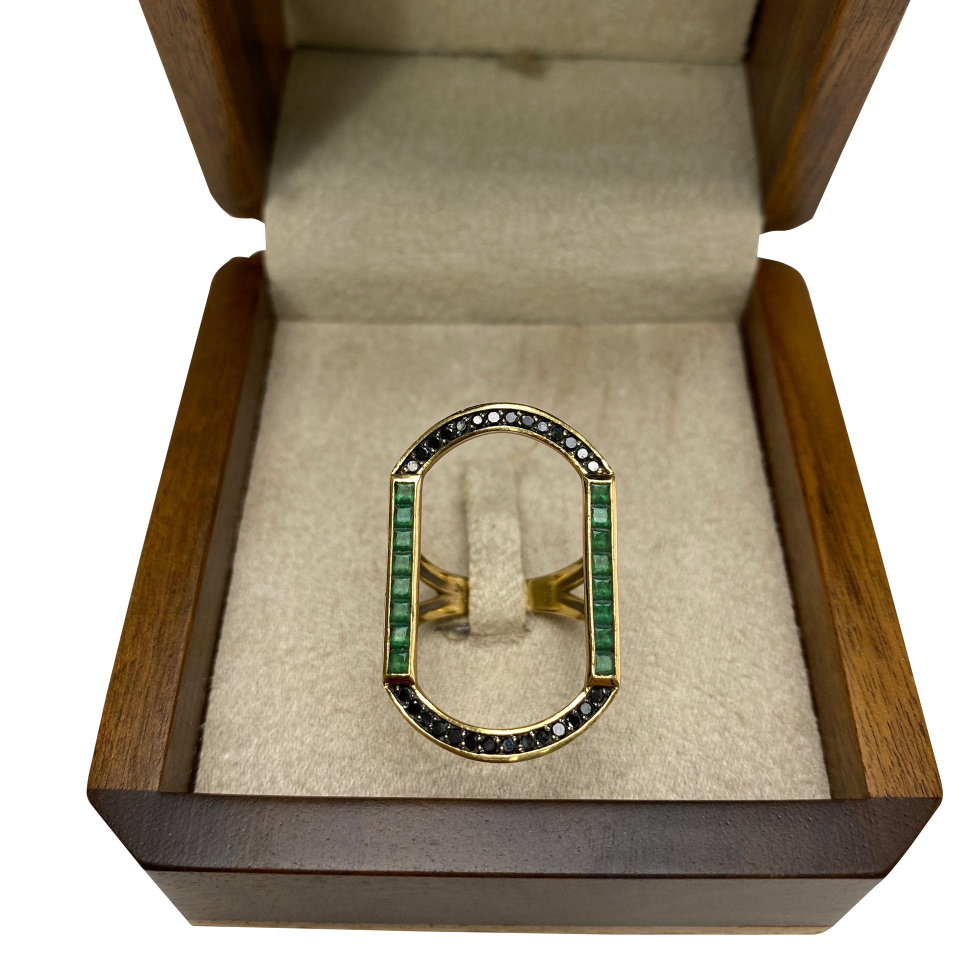 Anel Claudia Jatahy Aquarela Carré