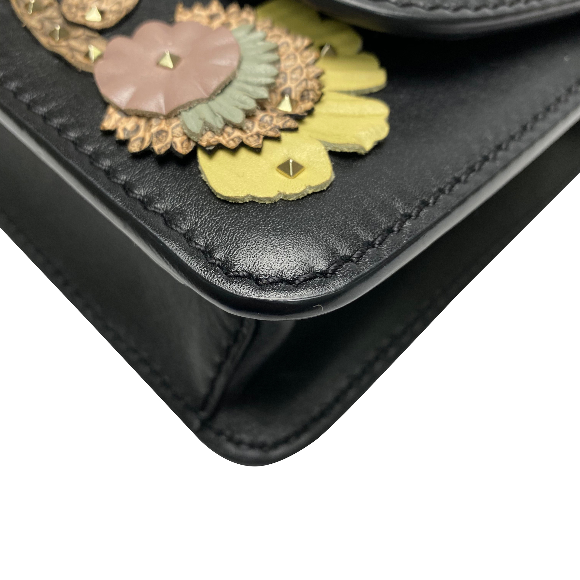 Bolsa Valentino Garavani Crossbody Preta