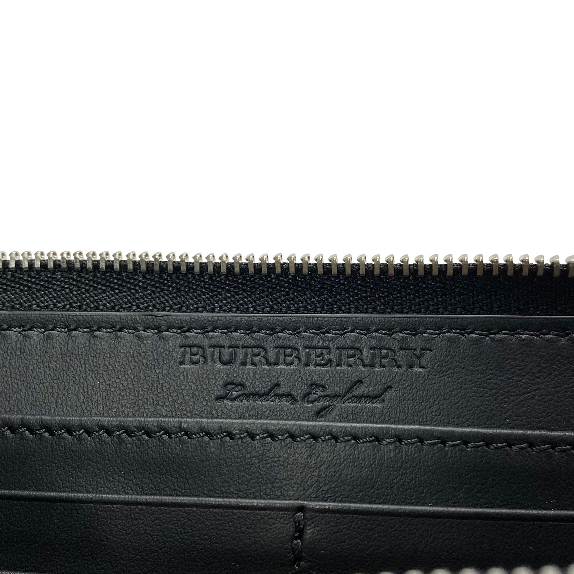 Carteira Burberry Couro Prata