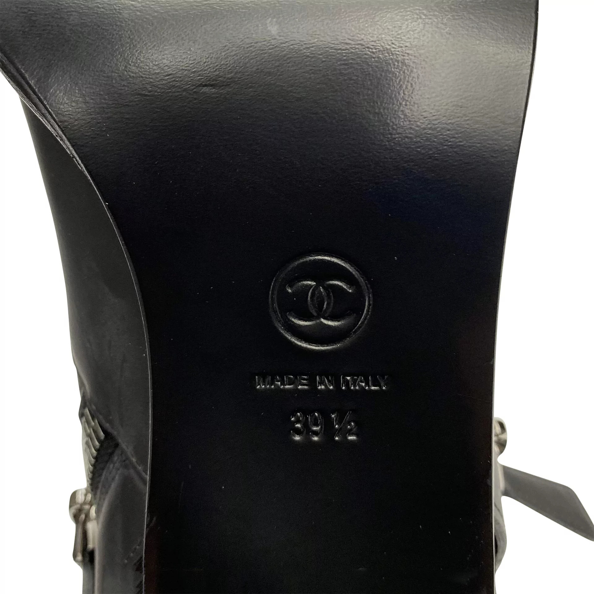 Bota Chanel Preta